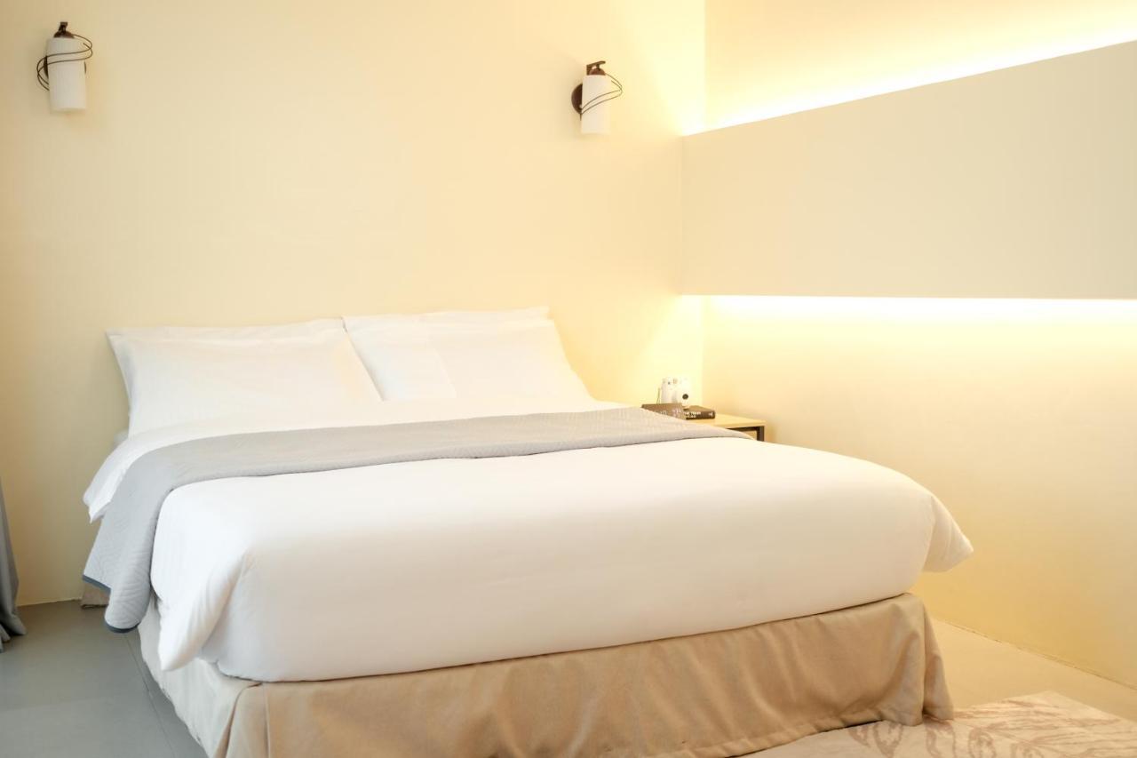 Dosi Hotel Ph Talisay  Buitenkant foto
