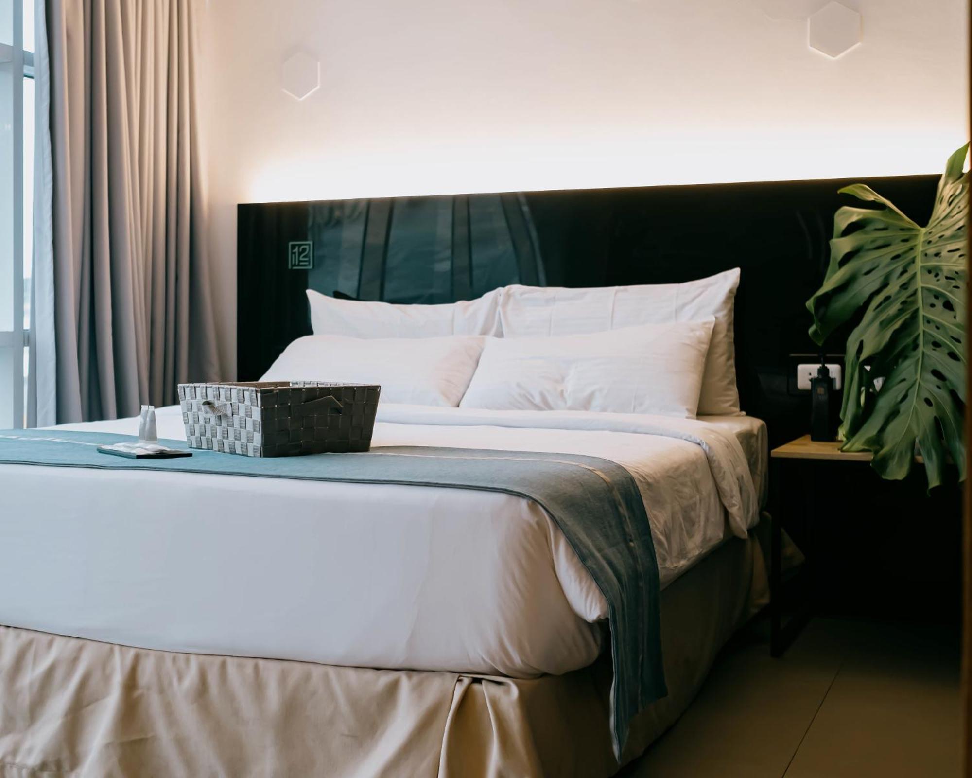 Dosi Hotel Ph Talisay  Buitenkant foto